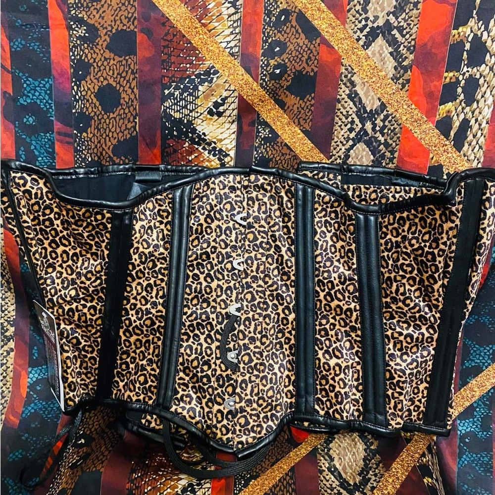 Subculture Wild Leopard Corset with Black Leather Trim🔥
